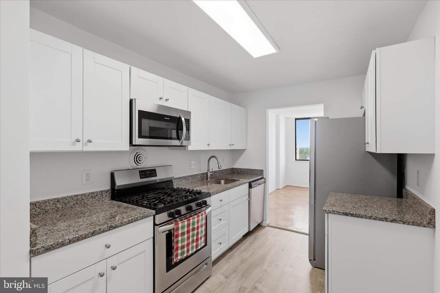 118 Monroe Street #118-1307 photo 8