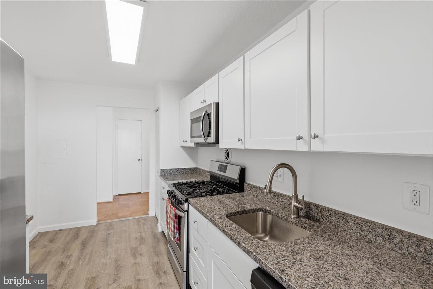 118 Monroe Street #118-1307 photo 9