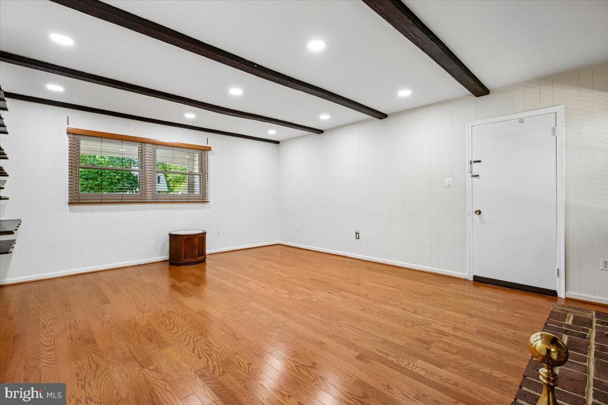 13909 Bethpage Lane photo 13