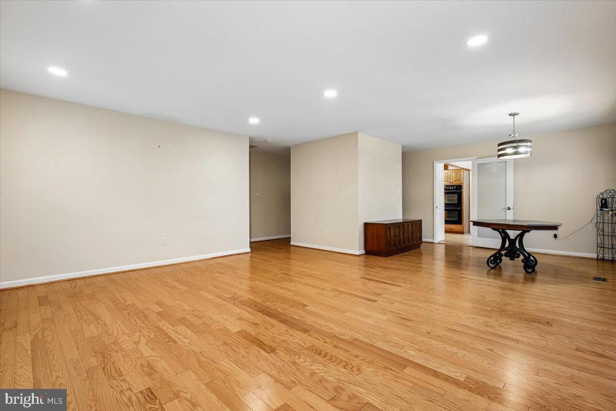 13909 Bethpage Lane photo 6