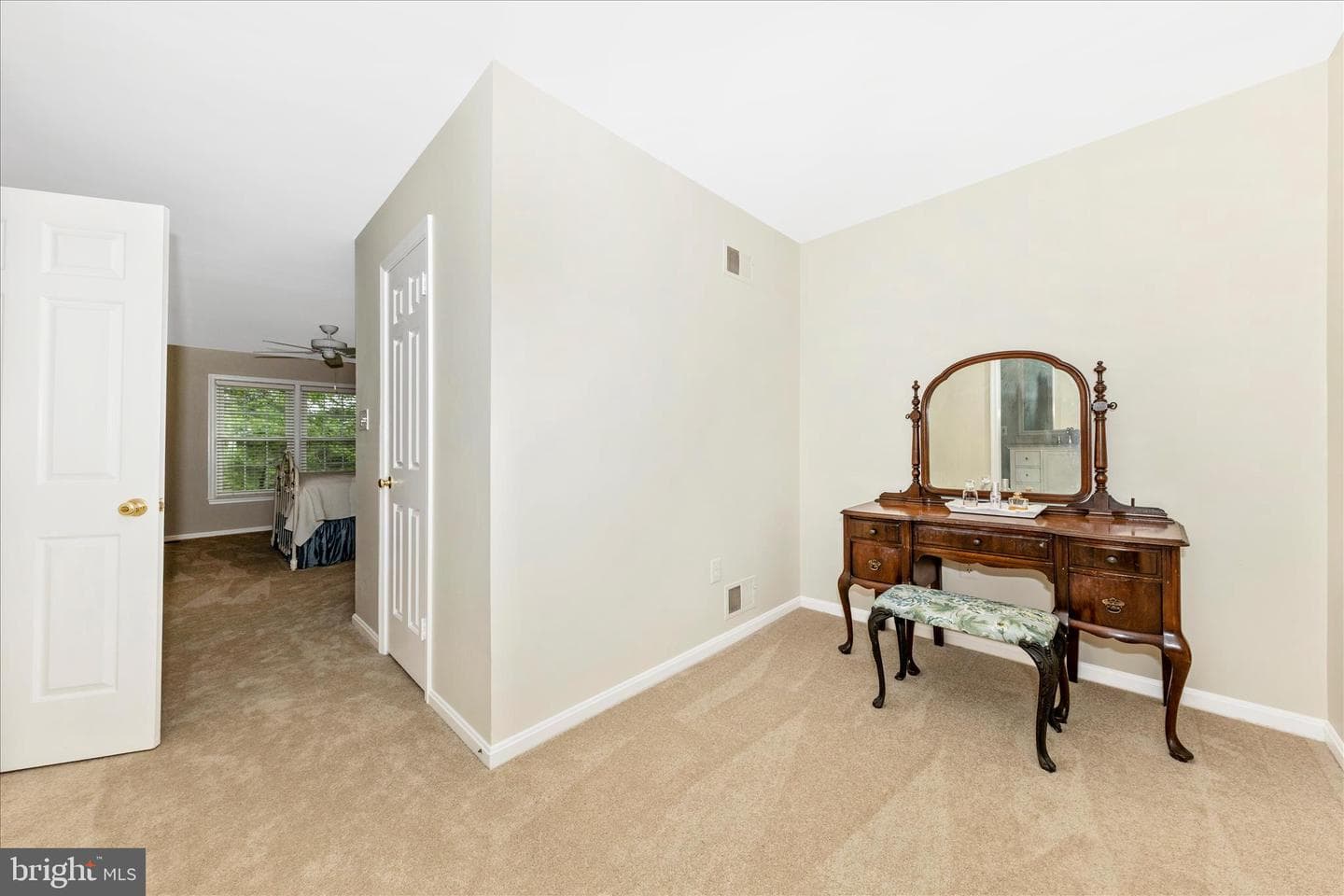 20516 Highland Hall Drive photo 23