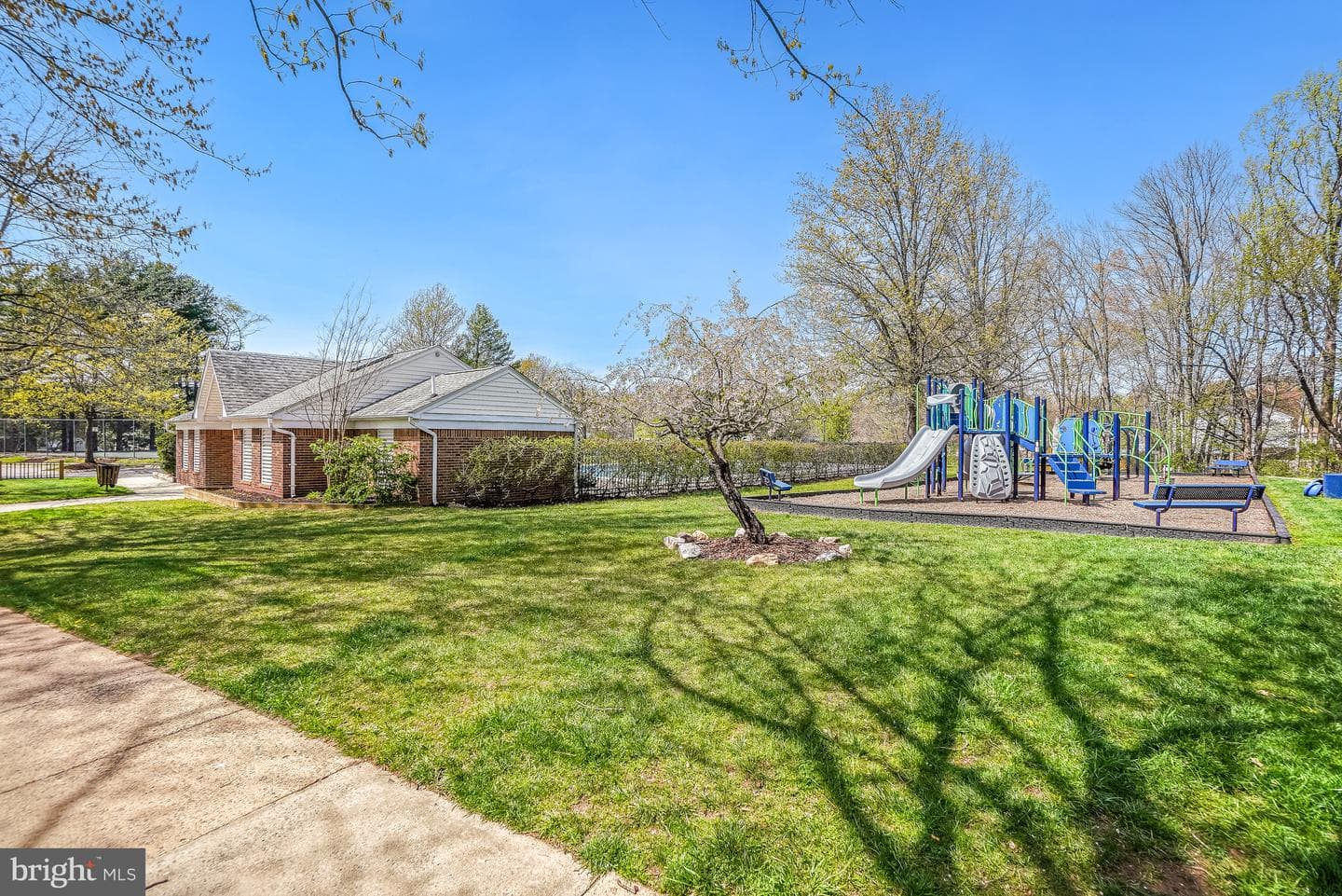 7523 Brenish Drive photo 32