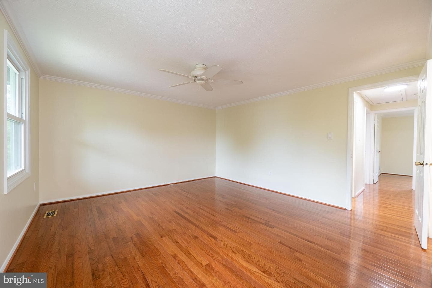 7506 Weatherby Drive photo 18