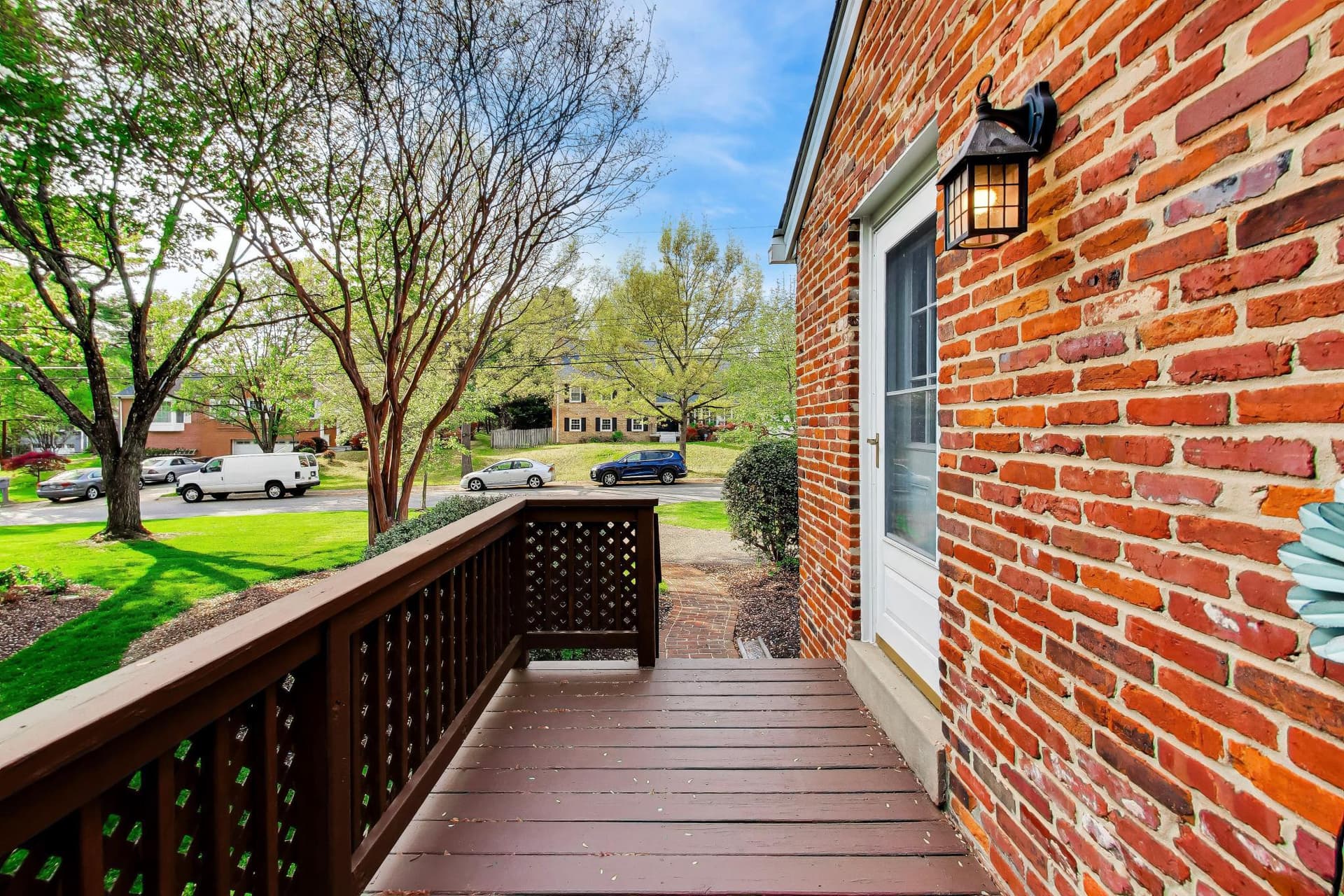 54 Orchard Way N photo 32