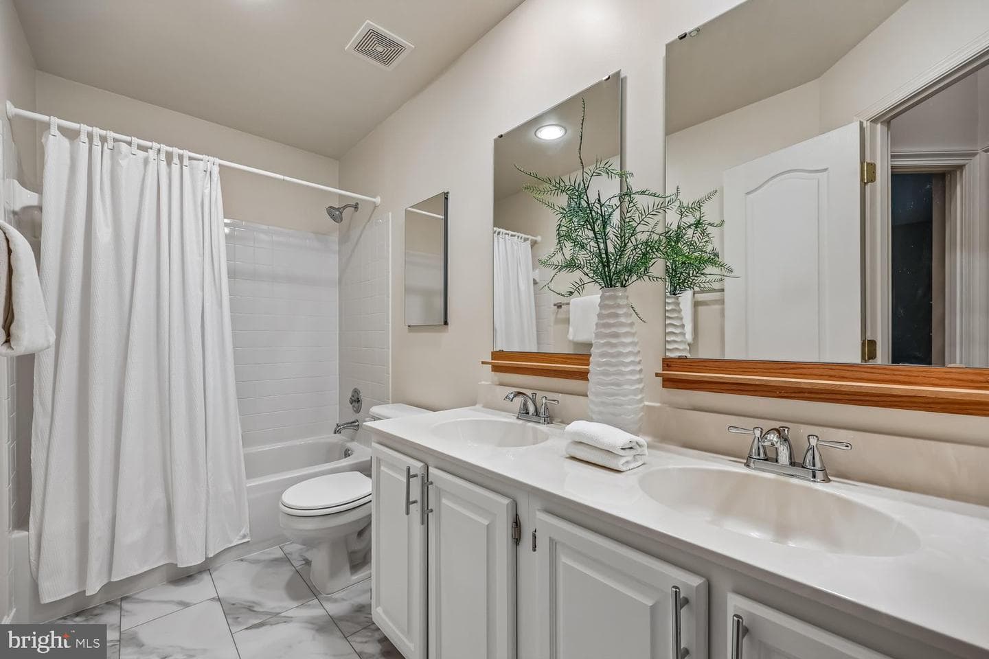 130 Winding Rose Drive photo 33