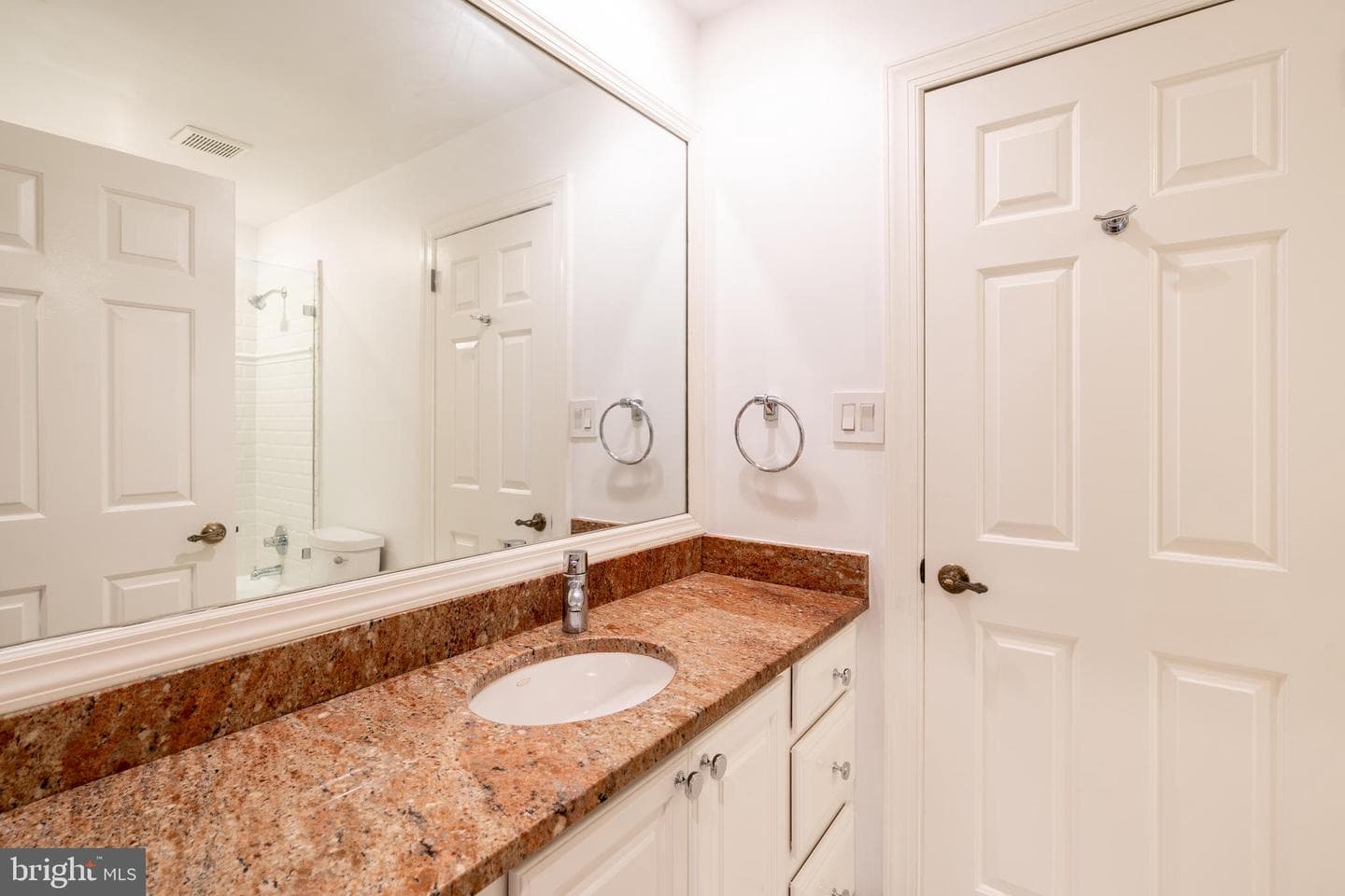 7204 Loch Lomond Drive photo 27