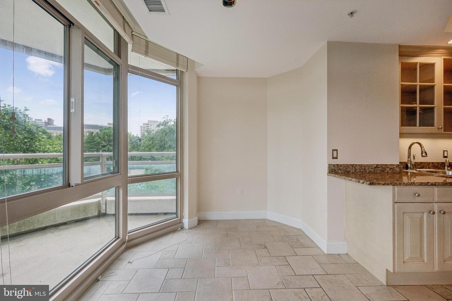 5630 Wisconsin Avenue #506 photo 6