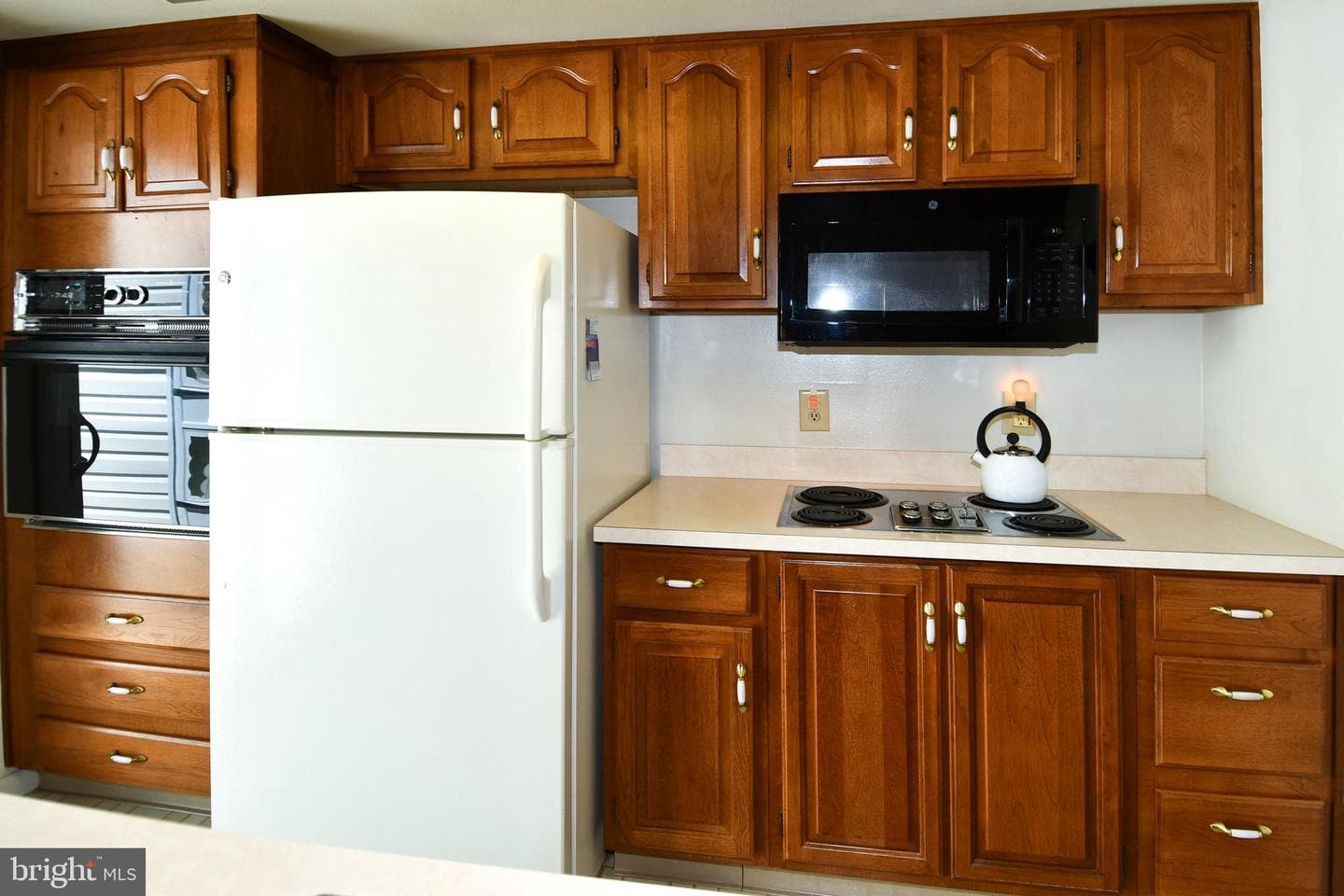 14802 Lindsey Lane #225-B photo 17
