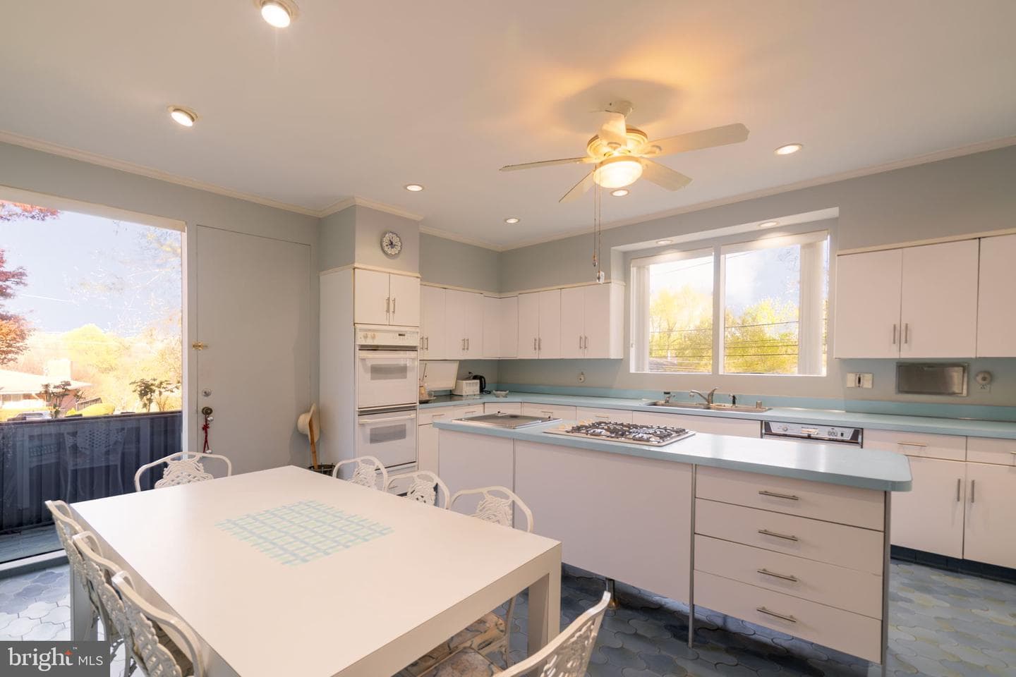 3201 Pauline Drive photo 18