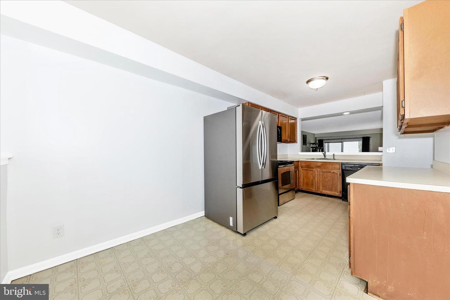 20319 Beaconfield Terrace #2 photo 13