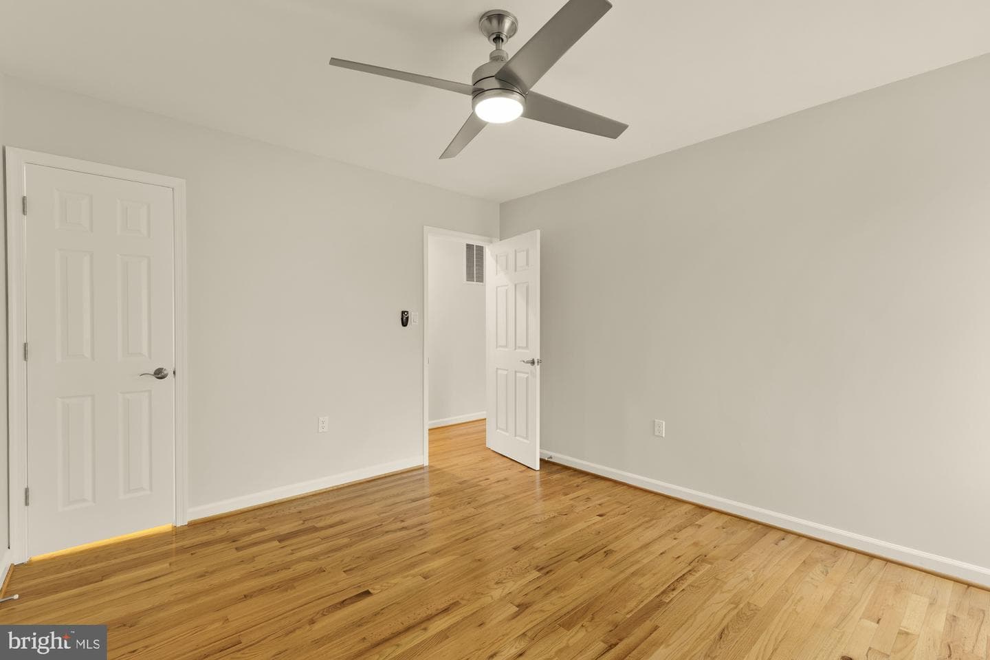8107 Inverness Ridge Road photo 35