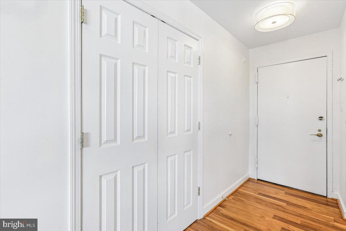 4620 N Park Avenue #903e photo 3