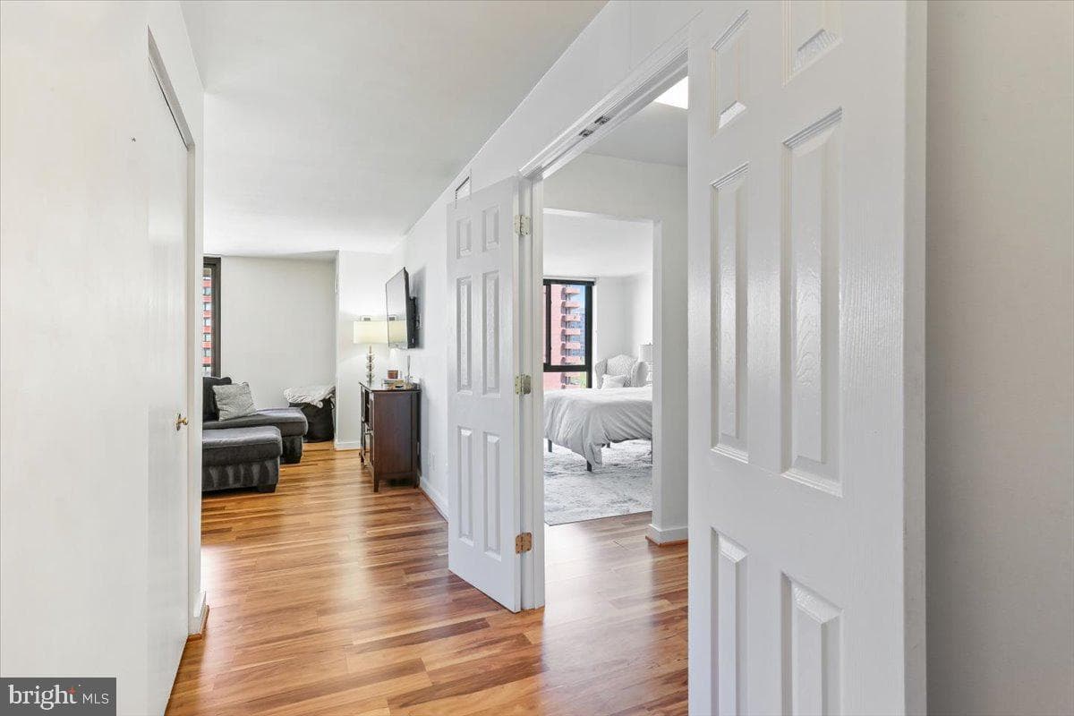 4620 N Park Avenue #903e photo 5