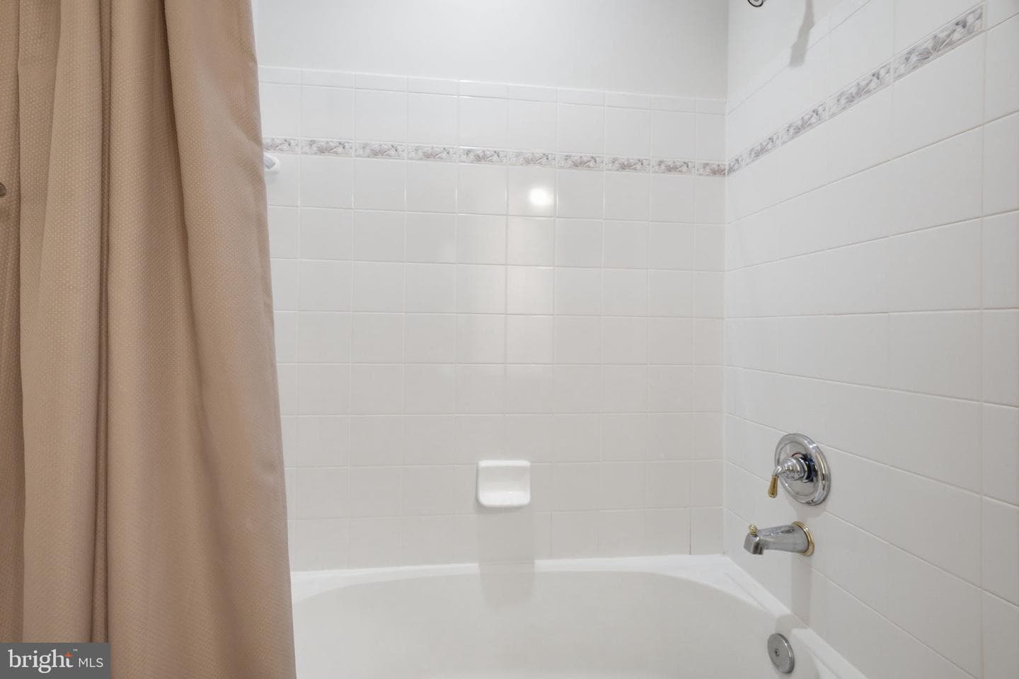 14140 Seneca Road photo 93