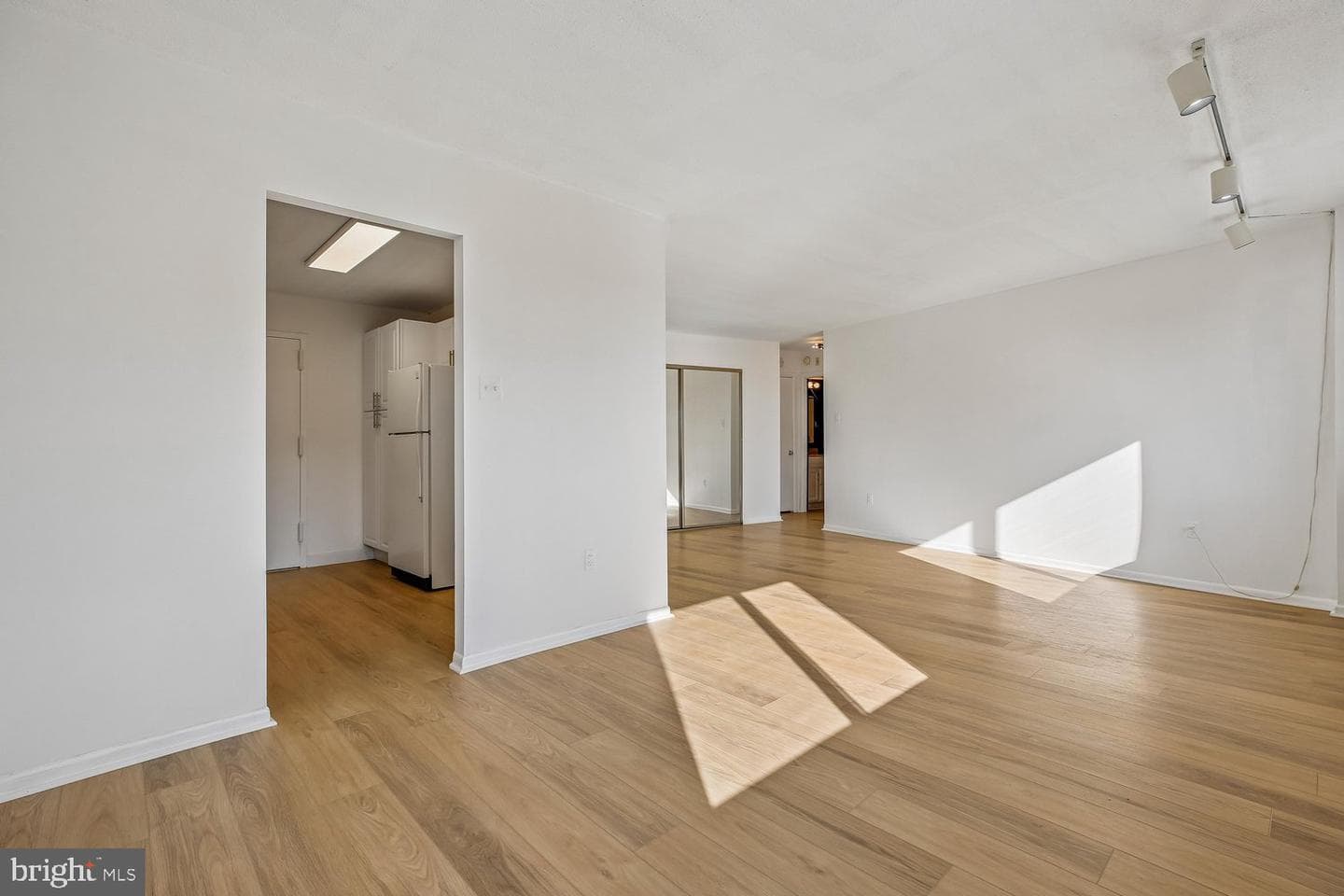 1121 University Boulevard W #1111 photo 16