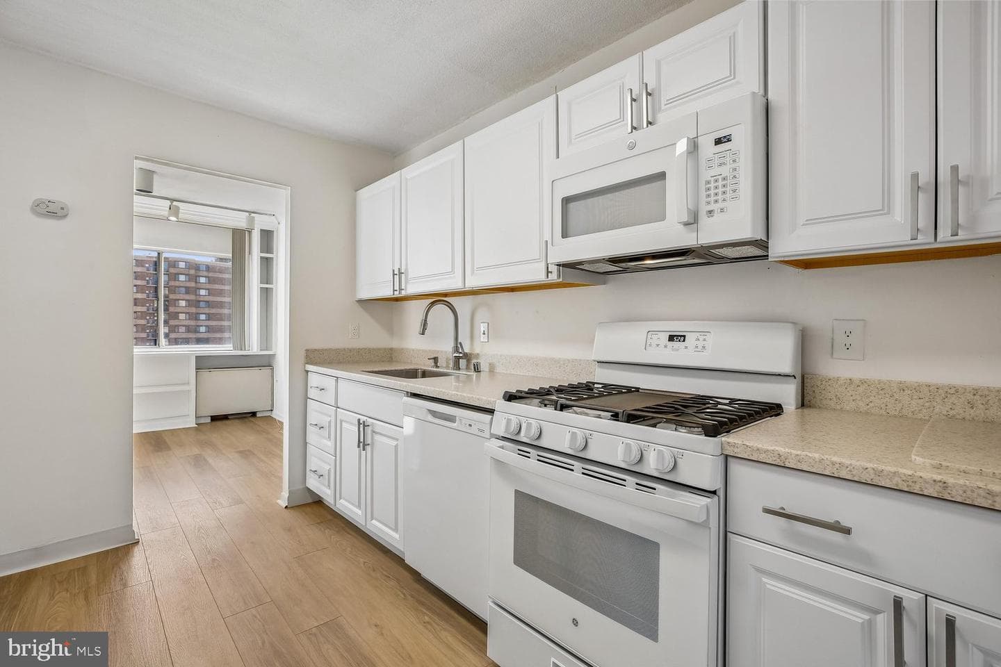 1121 University Boulevard W #1111 photo 19