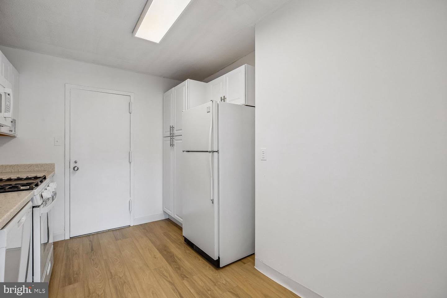 1121 University Boulevard W #1111 photo 21