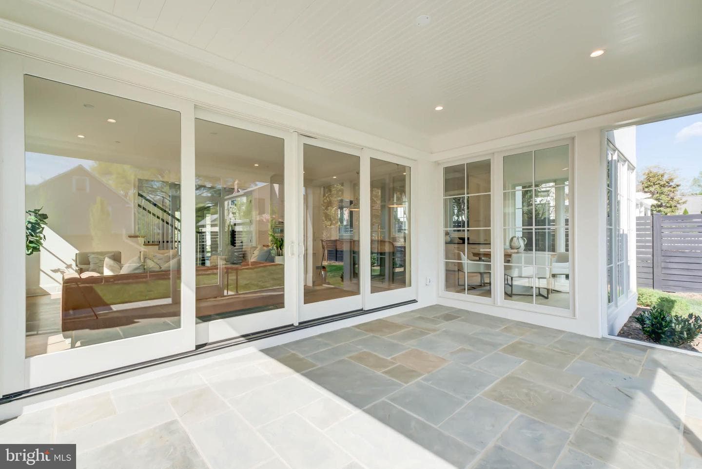 4422 Walsh Street photo 30