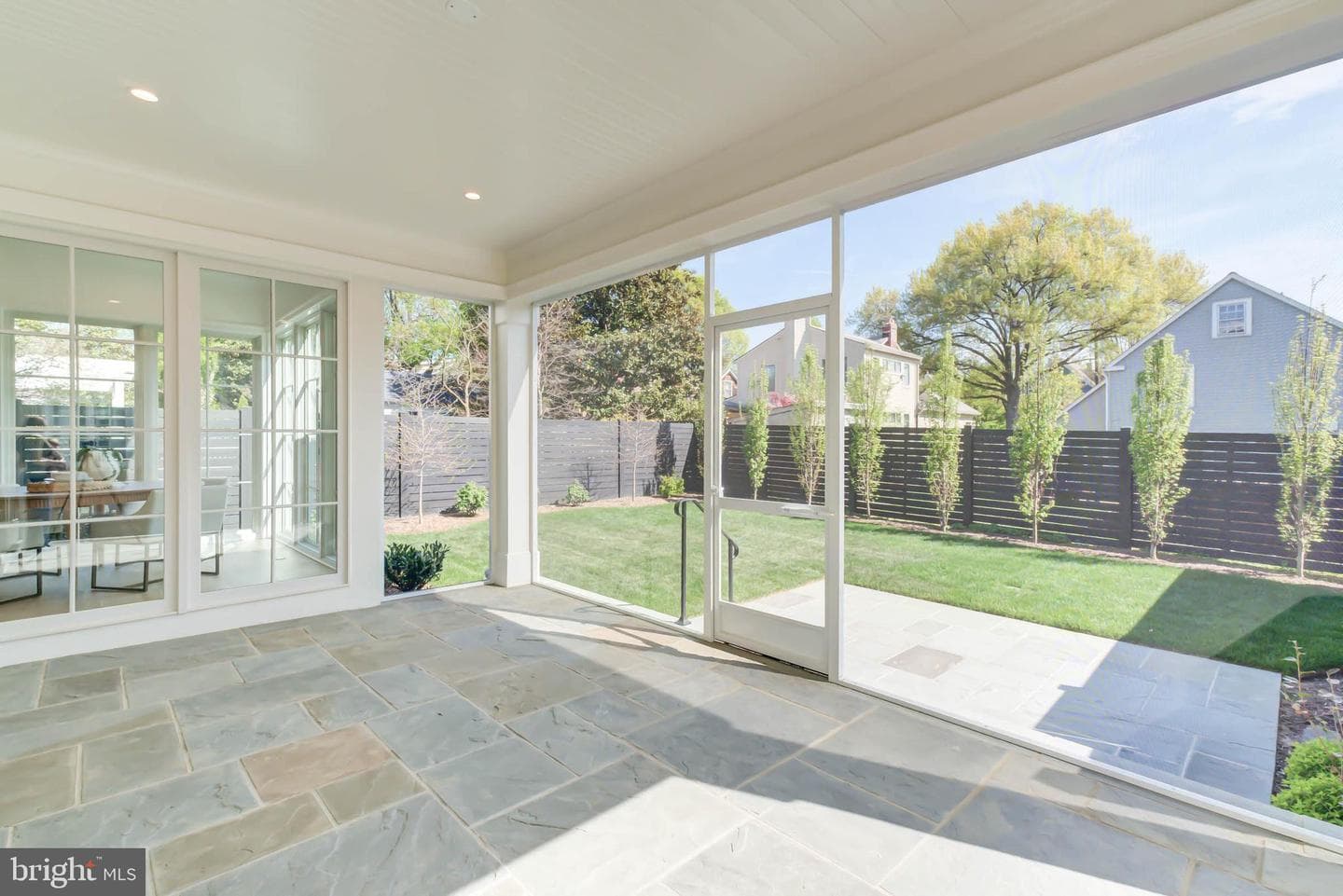 4422 Walsh Street photo 32