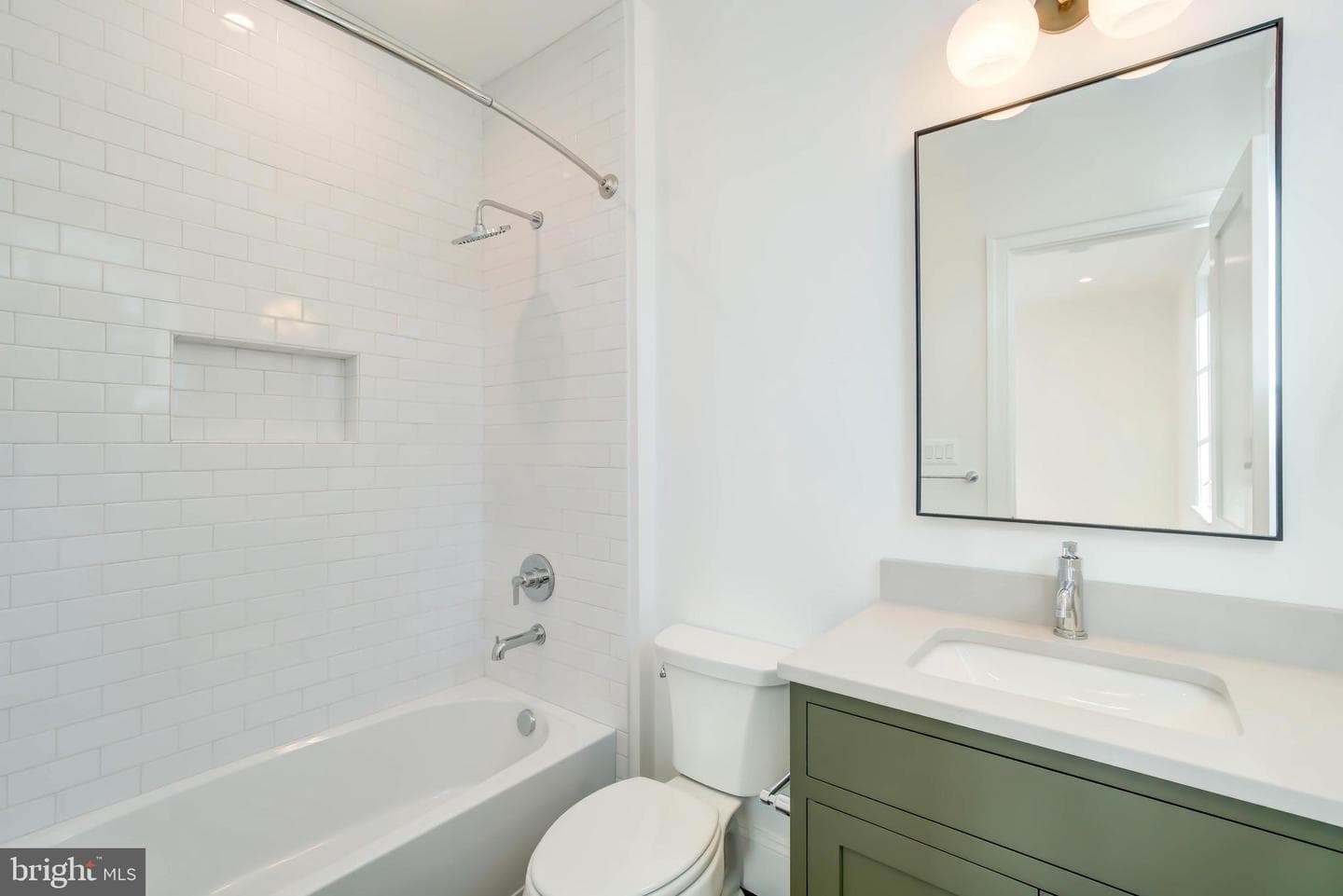 4422 Walsh Street photo 53