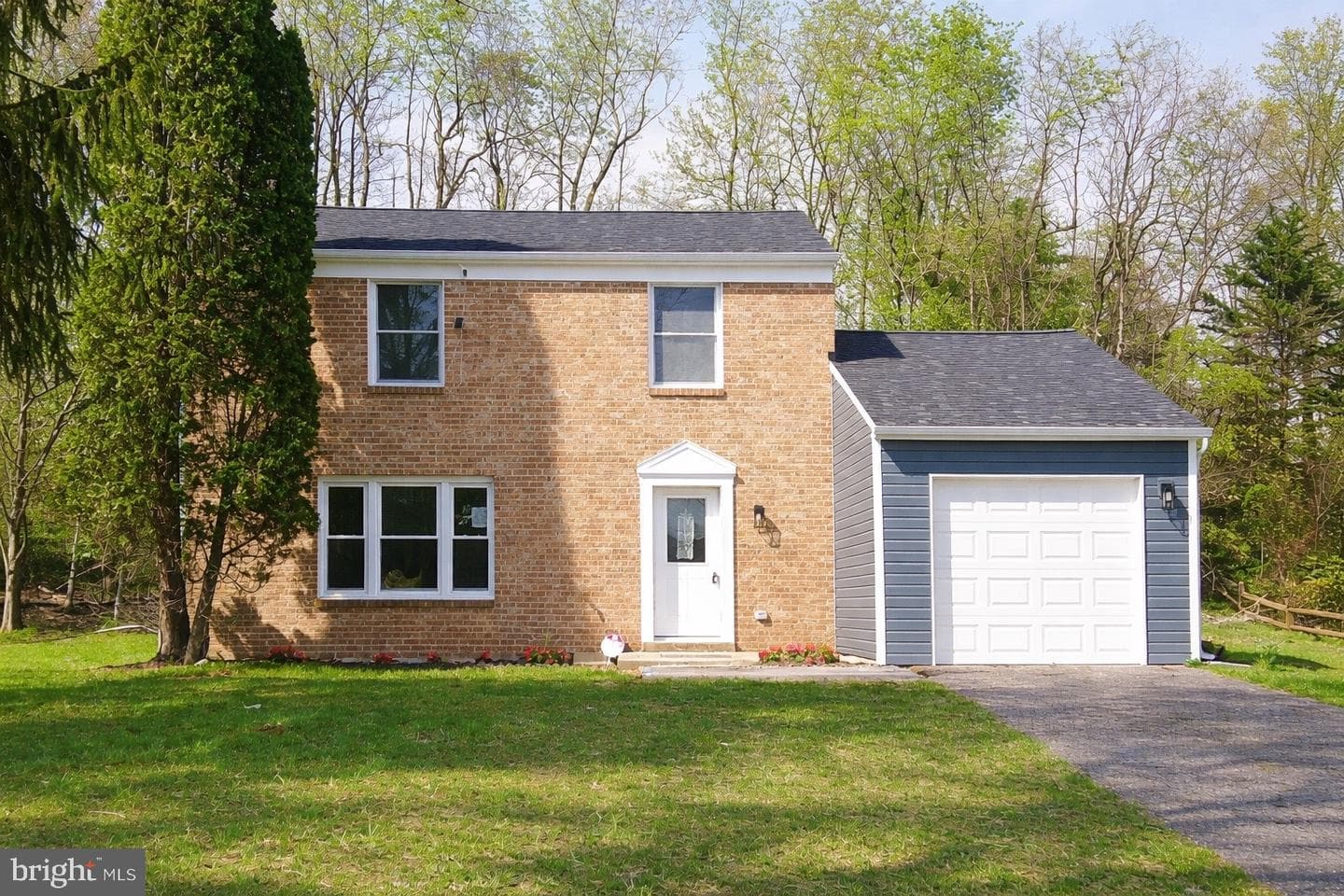 24823 Cutsail Drive, Damascus
