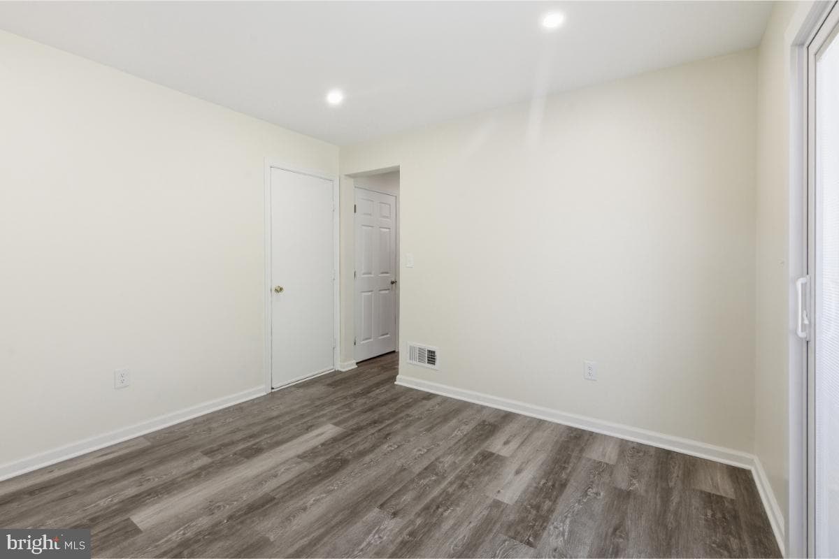 24823 Cutsail Drive photo 16