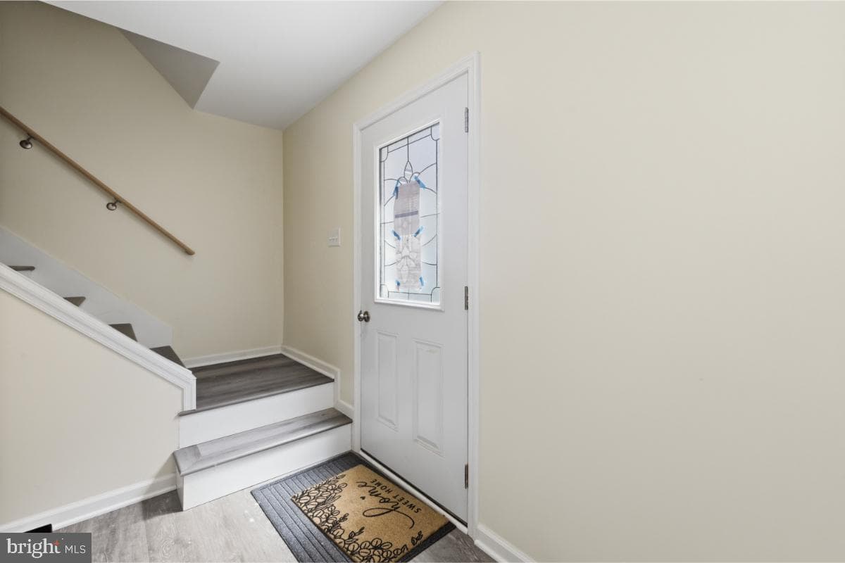 24823 Cutsail Drive photo 4