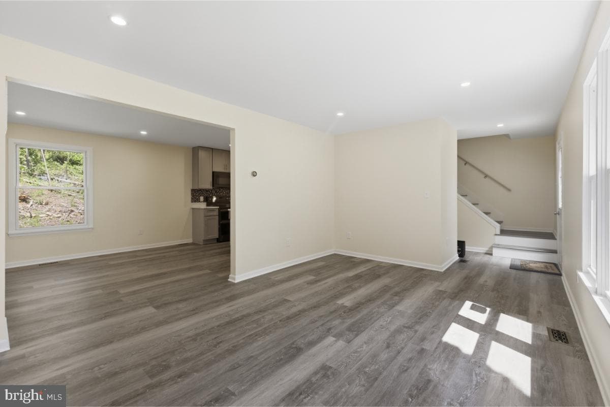 24823 Cutsail Drive photo 9