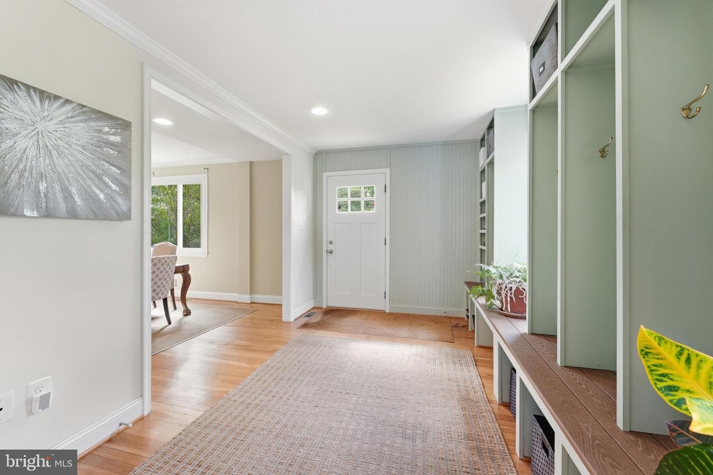 1102 Meurilee Lane photo 3