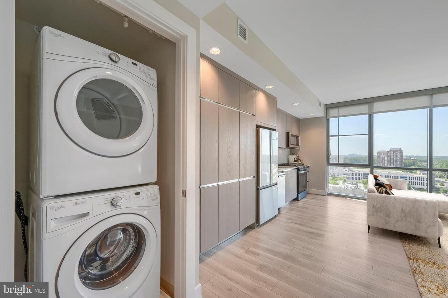 930 Rose Avenue #1603 photo 14