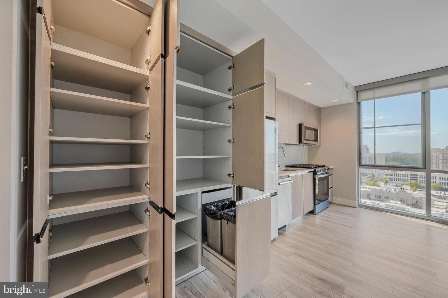 930 Rose Avenue #1603 photo 15