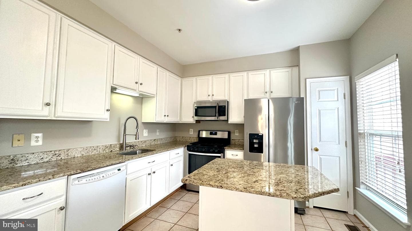 13009 Vaden Terrace #213 photo 16