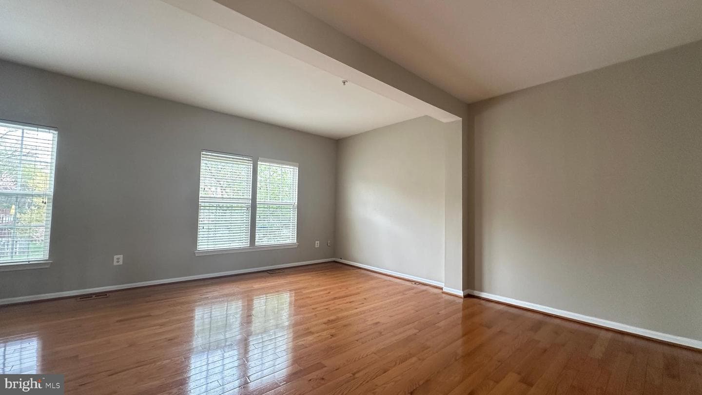 13009 Vaden Terrace #213 photo 9