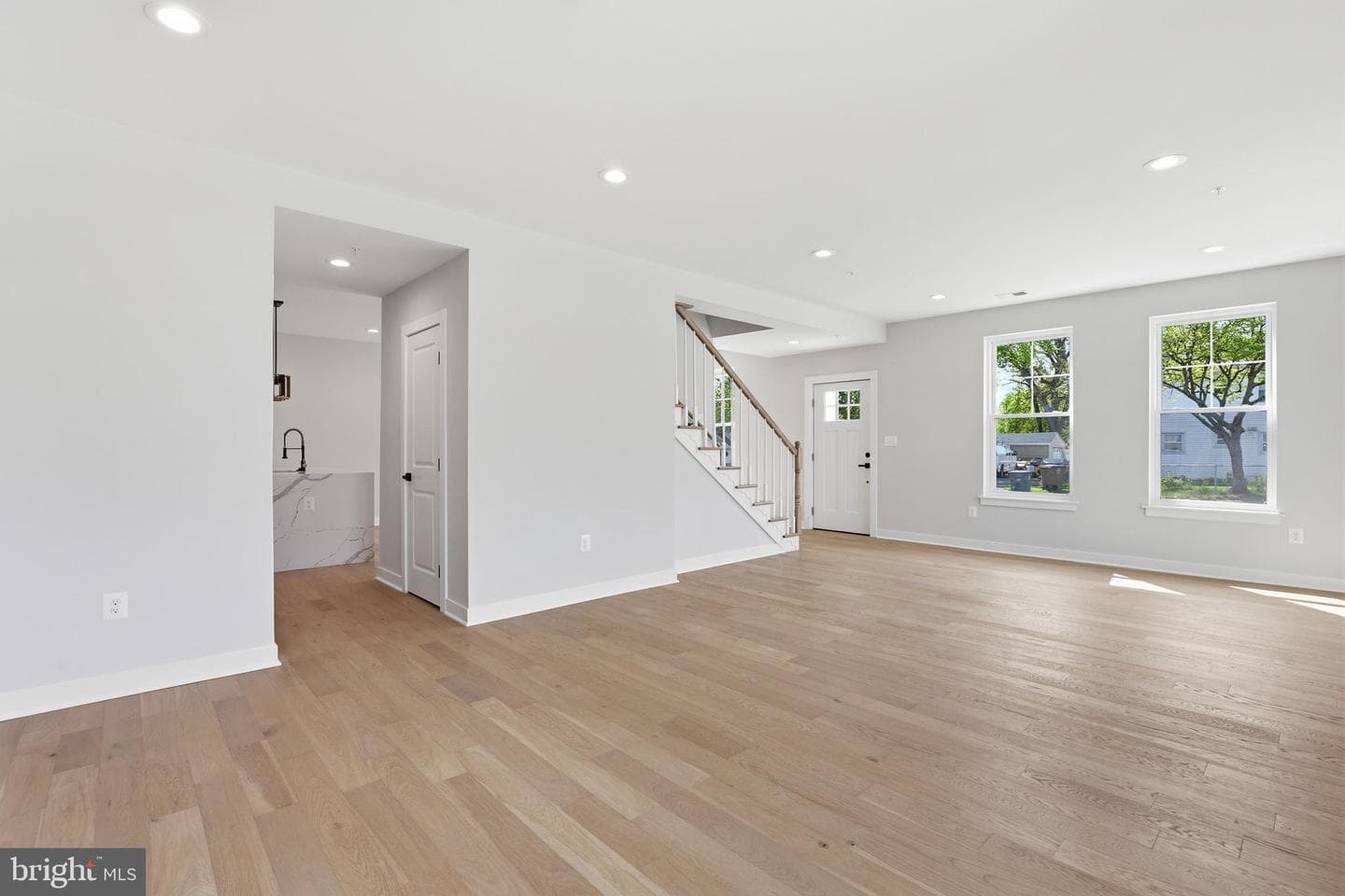 501 Horners Lane photo 18