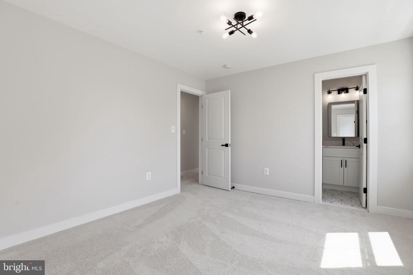 501 Horners Lane photo 30