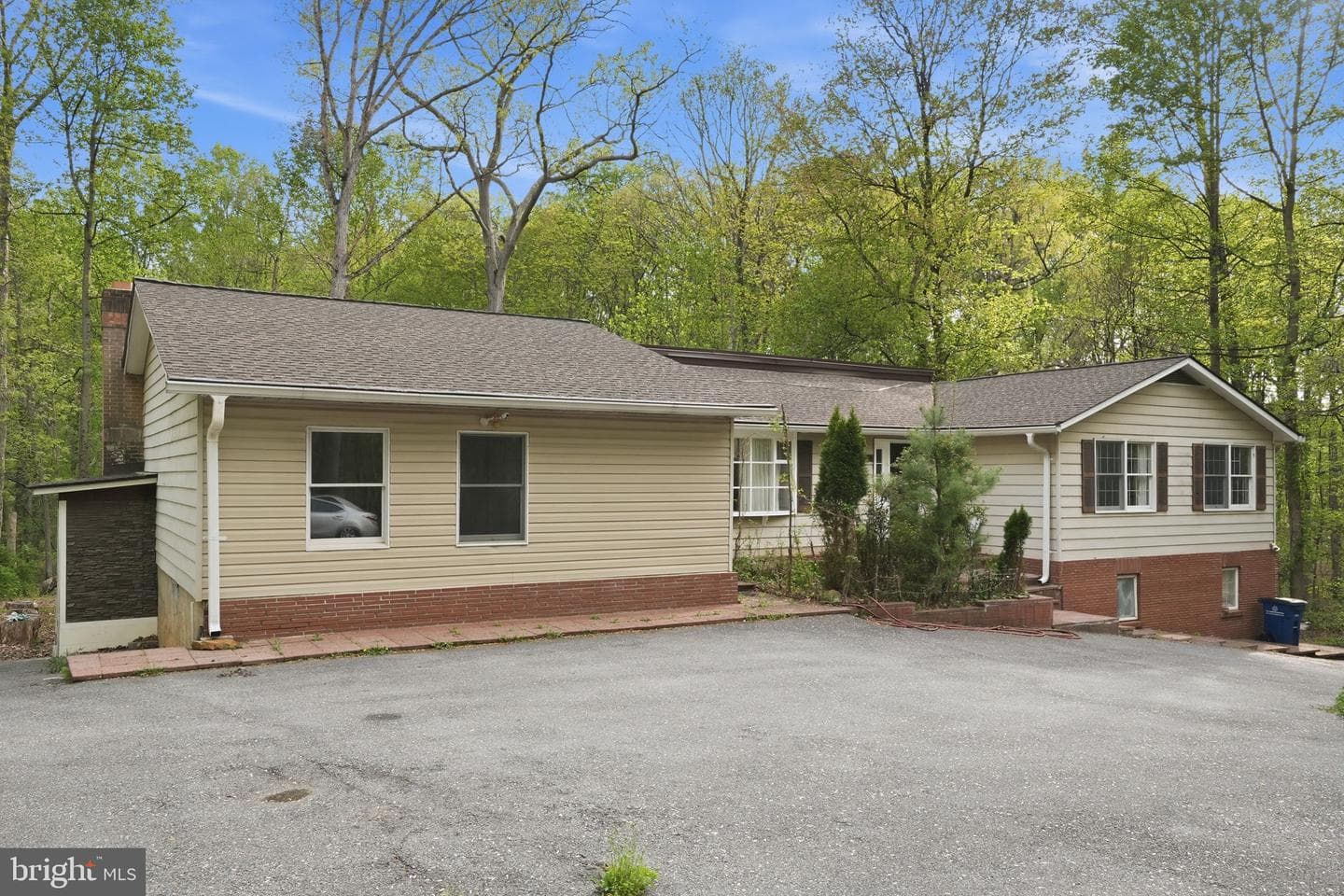 17107 Overhill Road photo 3
