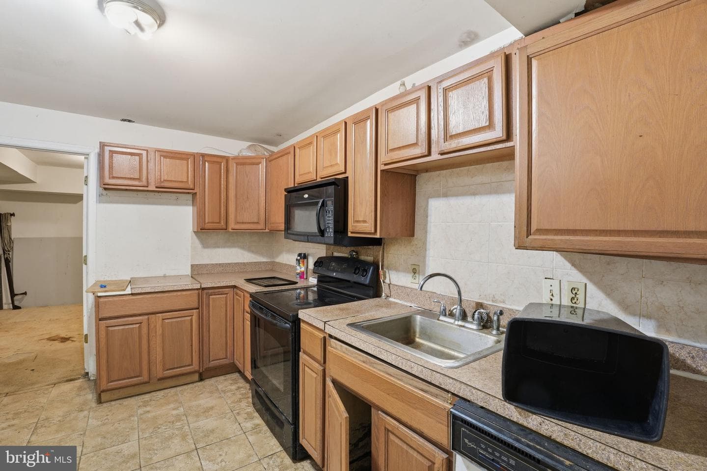 17107 Overhill Road photo 8