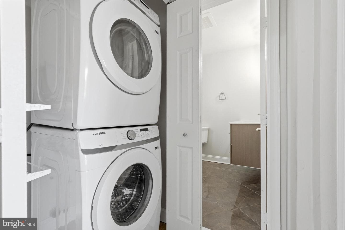 6 Bostwick Court photo 15