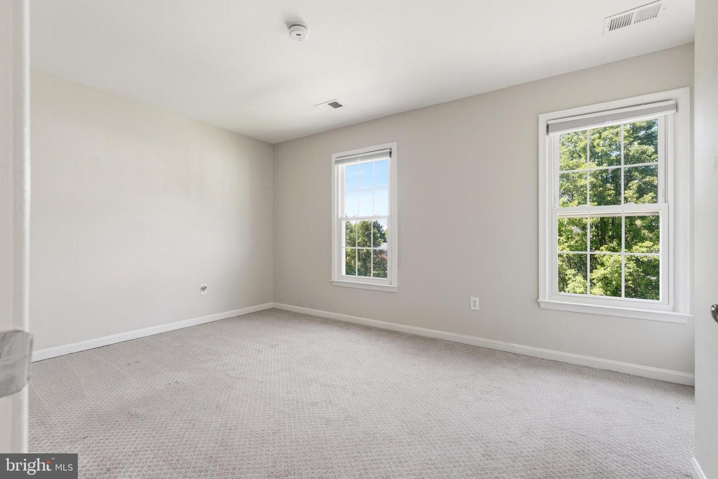 6 Bostwick Court photo 26