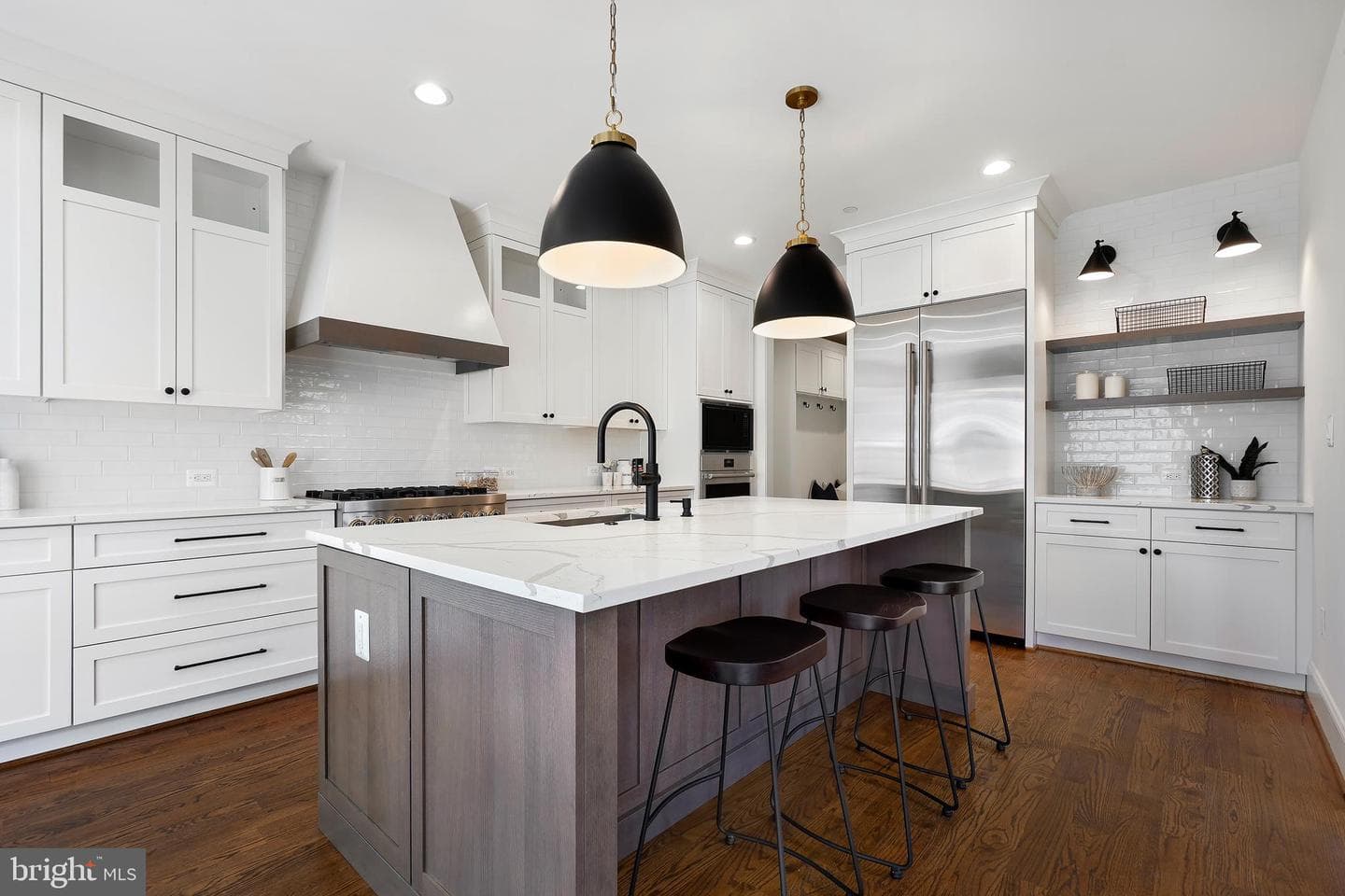 8204 Hampden Lane photo 8