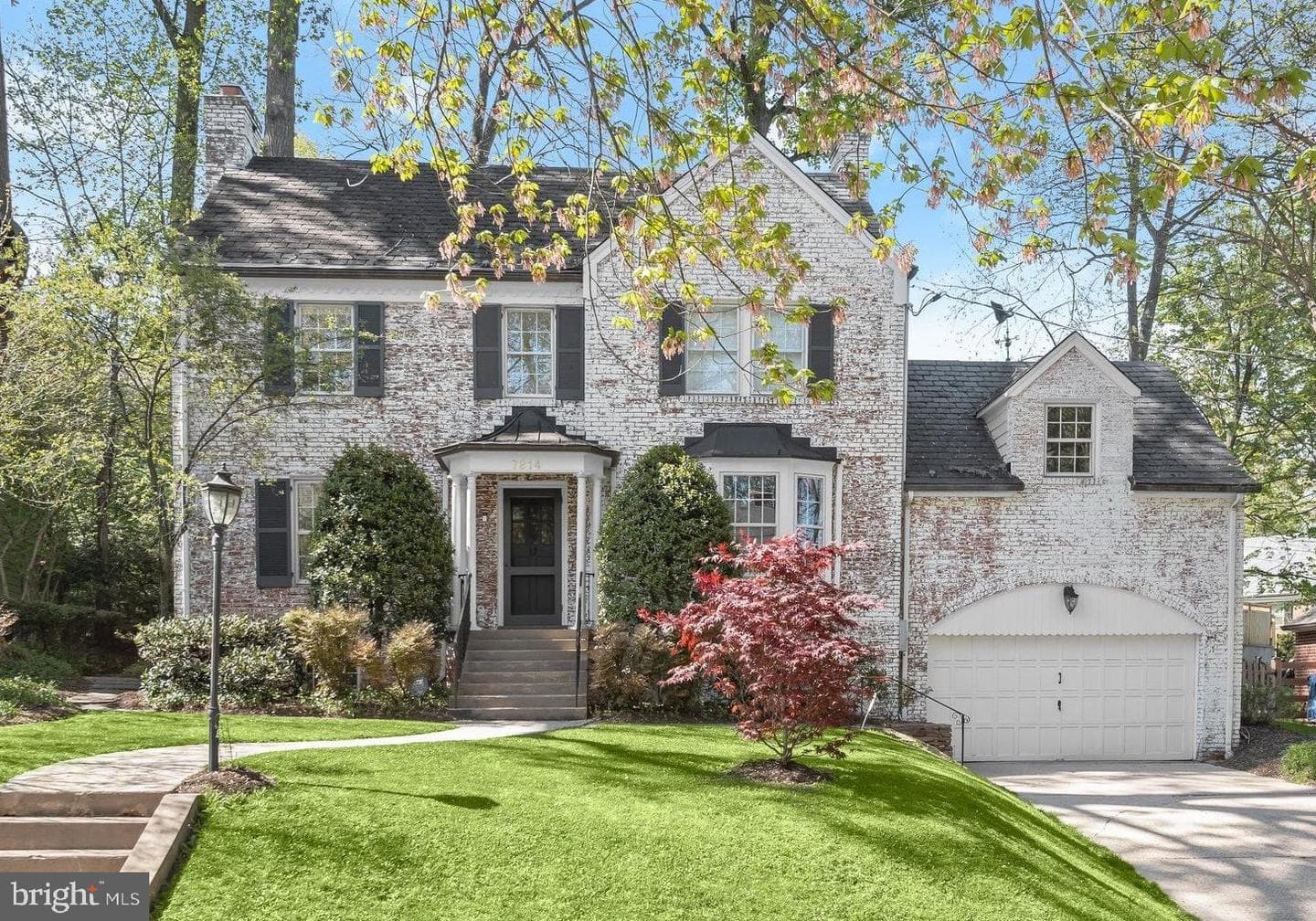 7214 Rollingwood Drive