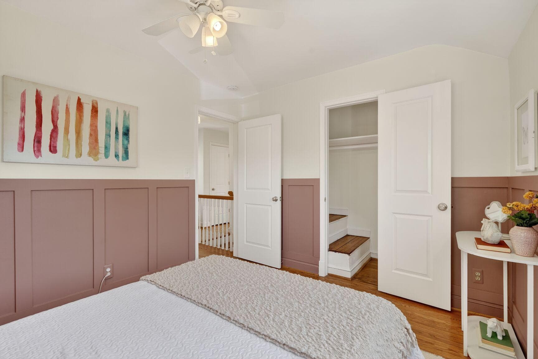 10015 Markham Street photo 15