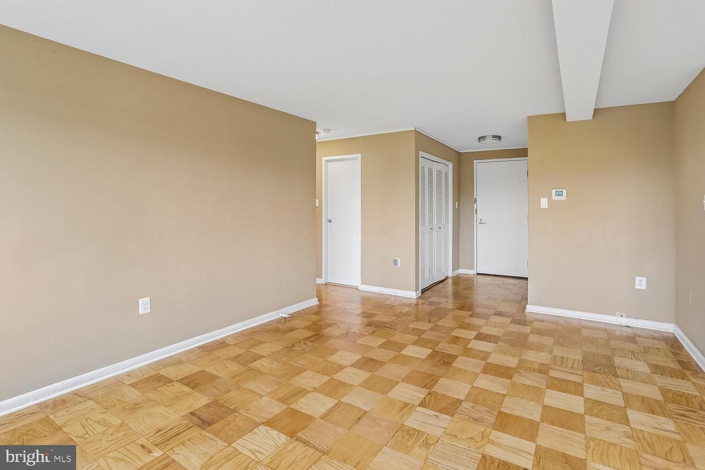 10201 Grosvenor Place #1206 photo 9