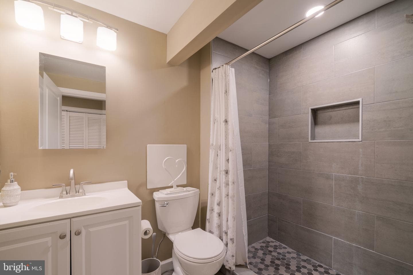 1314 Alderton Lane photo 58