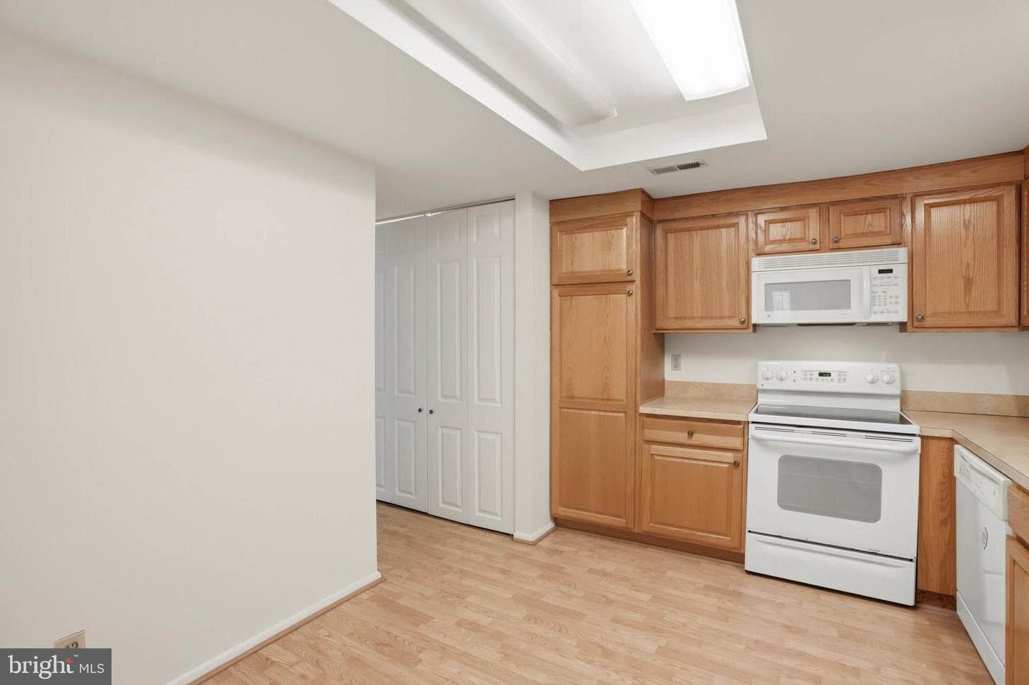 3501 Forest Edge Drive #14-2g photo 11