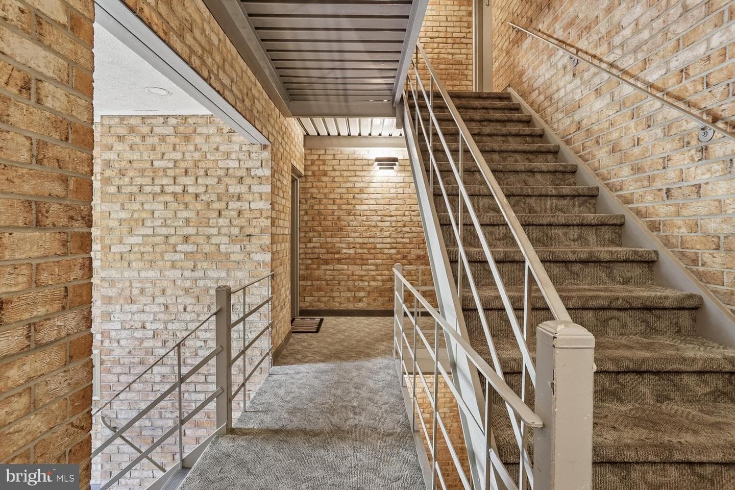 11925 Parklawn Drive #203 photo 38