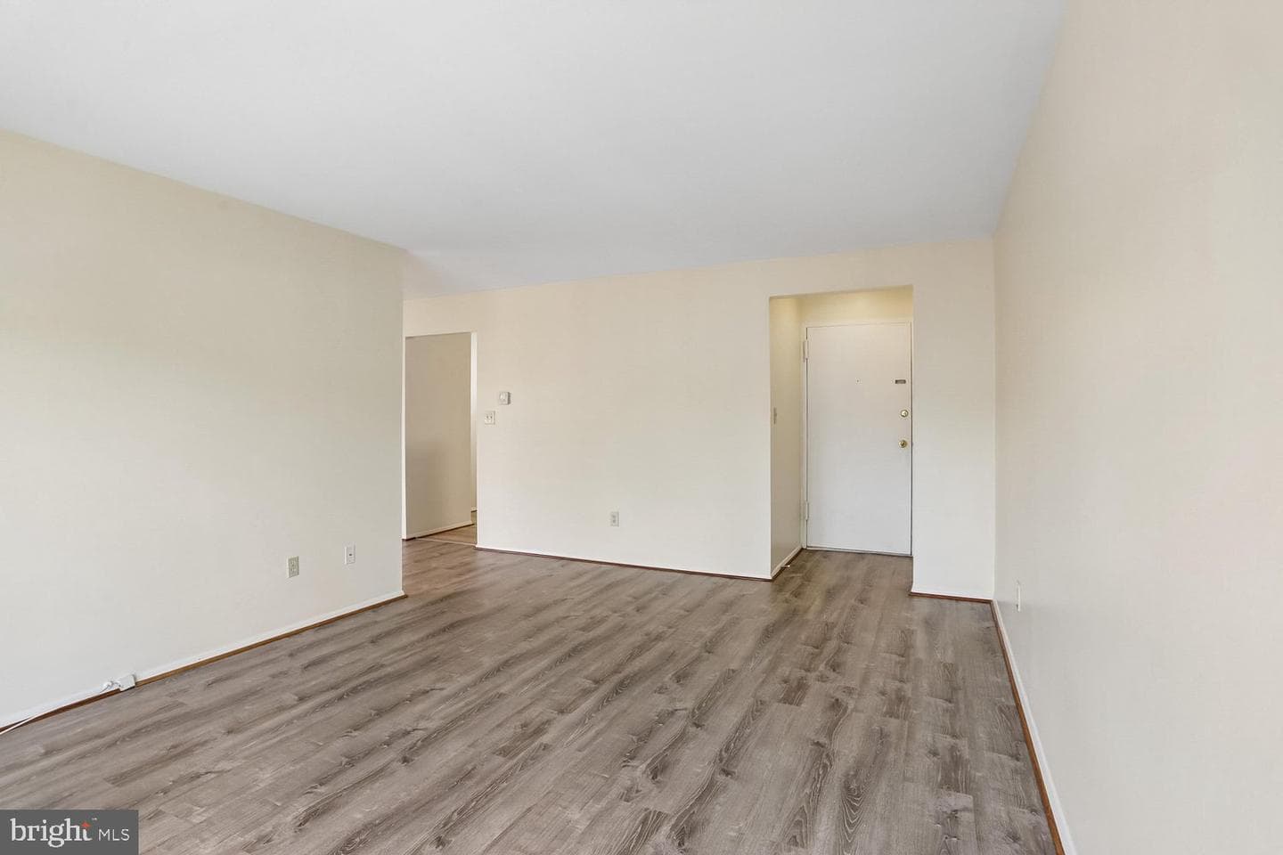 11925 Parklawn Drive #203 photo 9