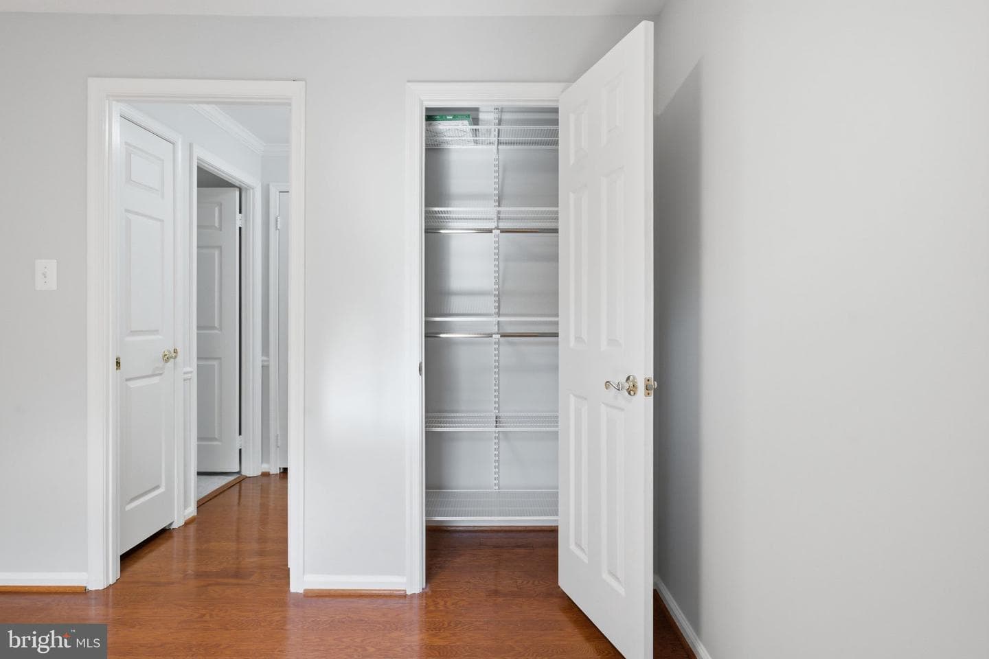 5705 Brewer House Circle #t-2 photo 18