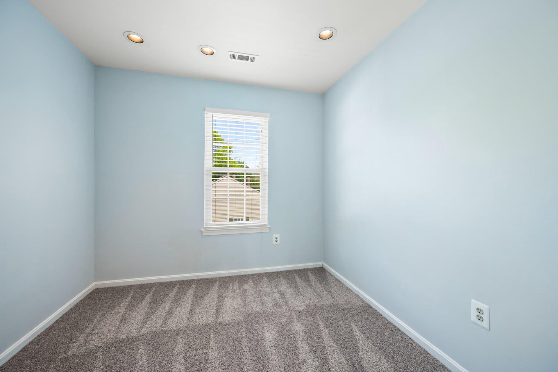 10364 Castlehedge Terrace photo 23