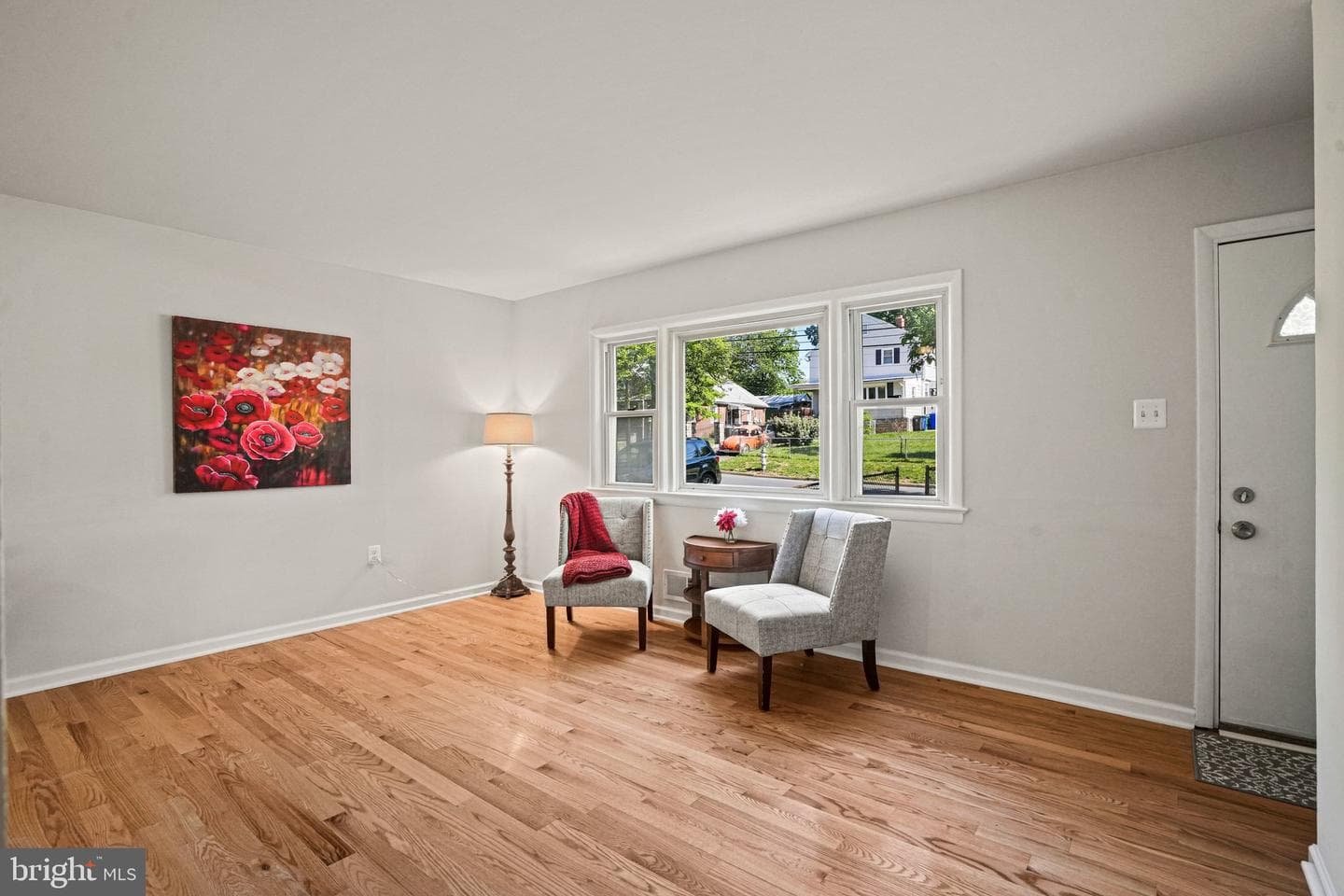 616 Ritchie Avenue photo 3